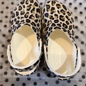 Leopard Print women’s Crocs